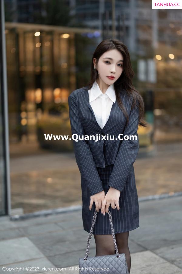 陈芝 芝芝Booty [XiuRen]高清写真图 2023.10.13 No.7508 徐莉芝Booty 美臀制服第3张图片